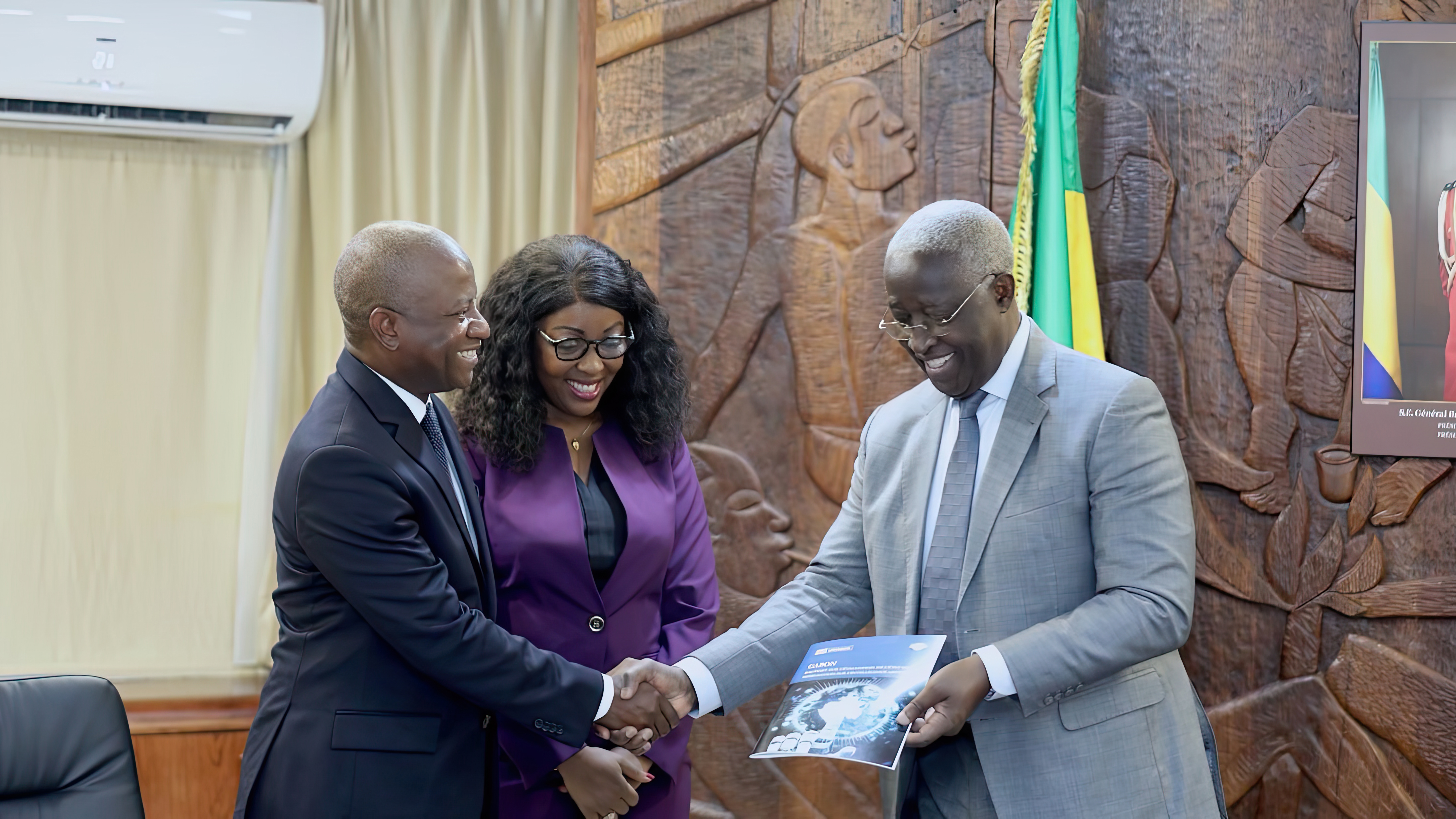 Le document normatif dans les mains du Premier ministre